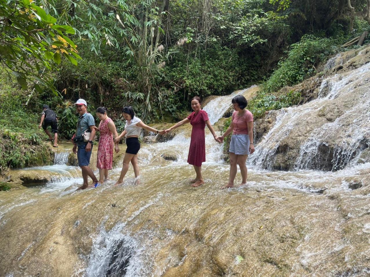 Pu Luong Sala Homestay Huong Ba Thuoc Eksteriør bilde